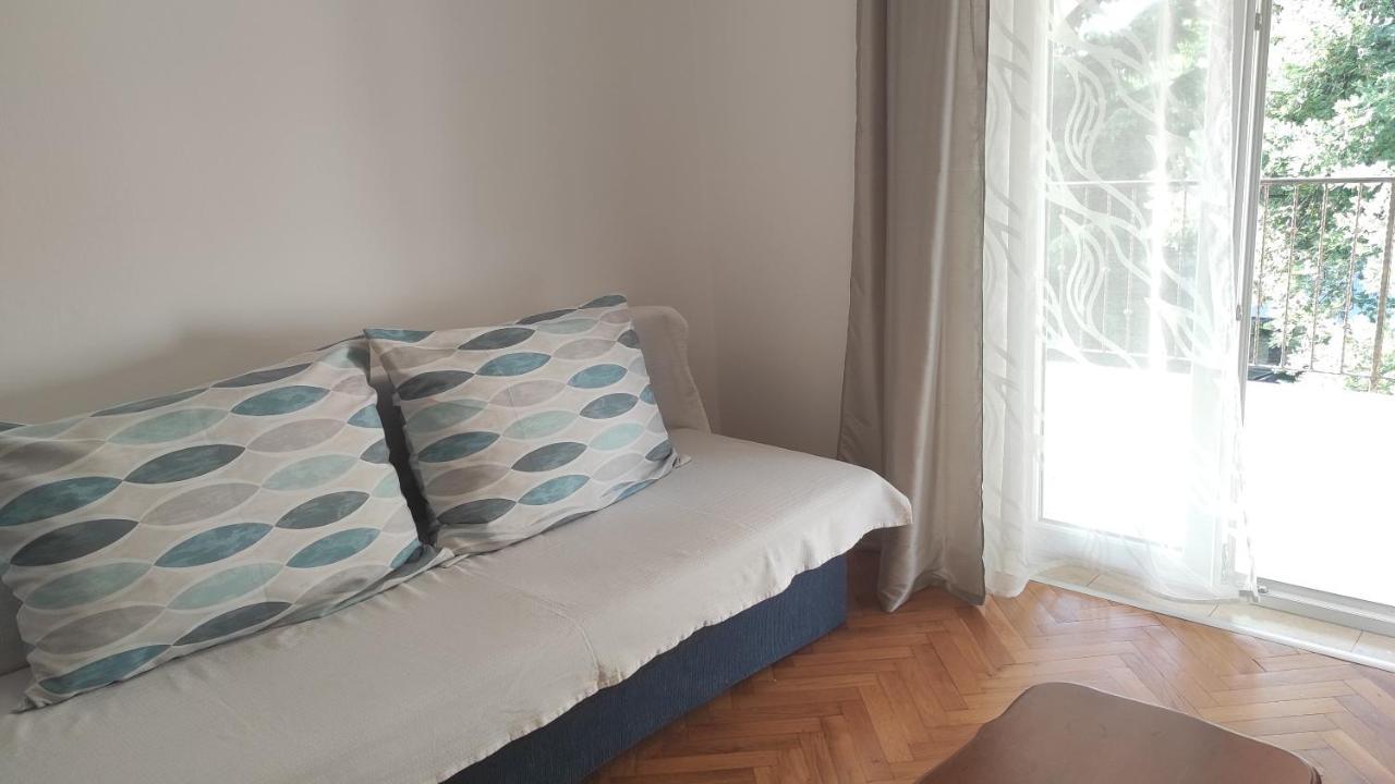 App Karmen With Free Parkig Apartment Porec Exterior photo