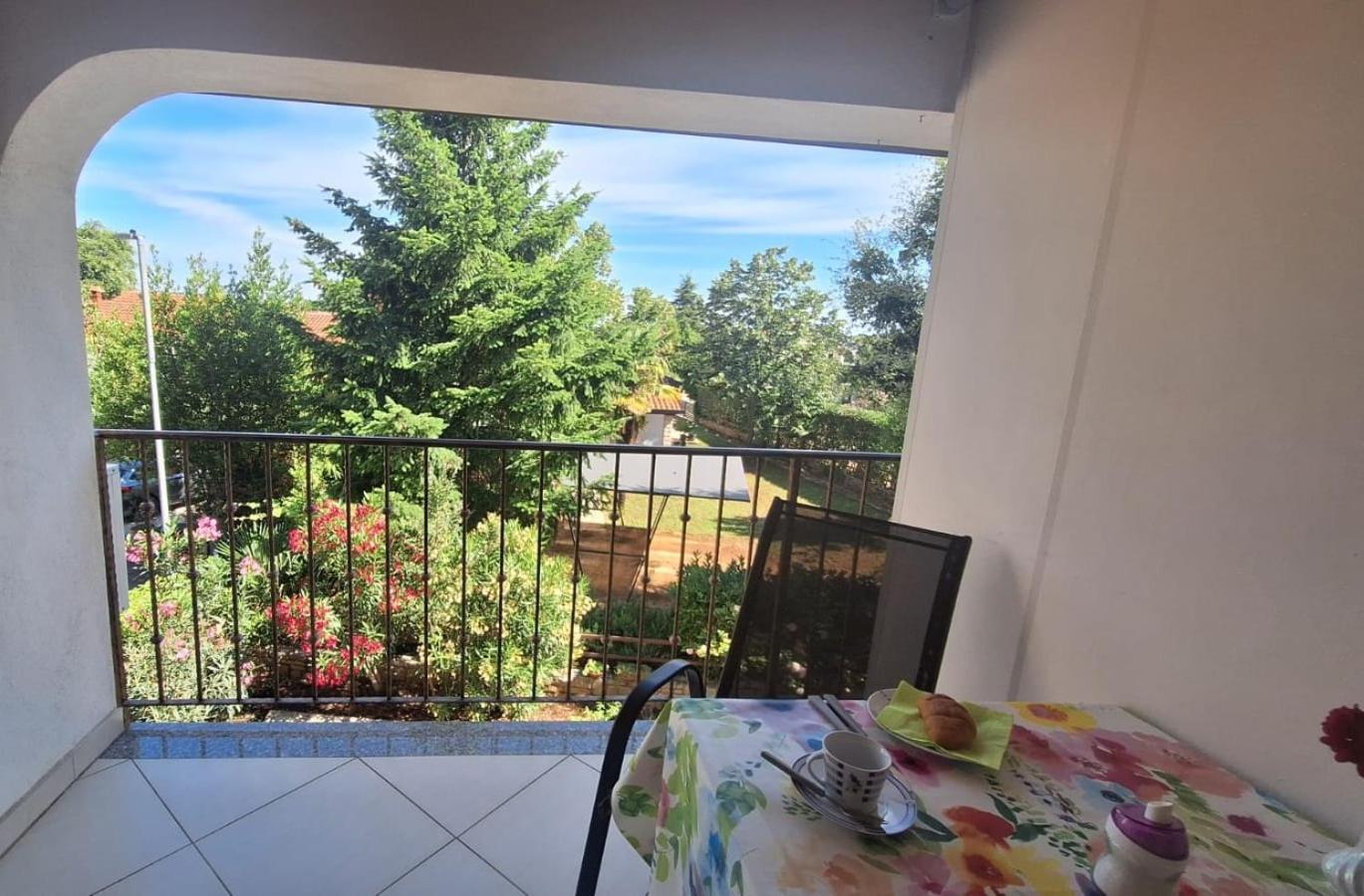 App Karmen With Free Parkig Apartment Porec Exterior photo